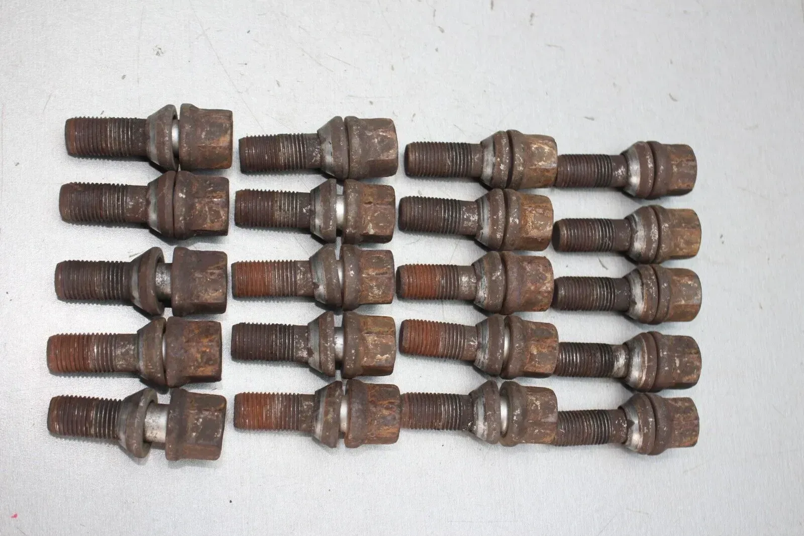 20x Radbolzen Radschrauben SW 17 mm Peugeot 407 6D Bj06 - Bild 1