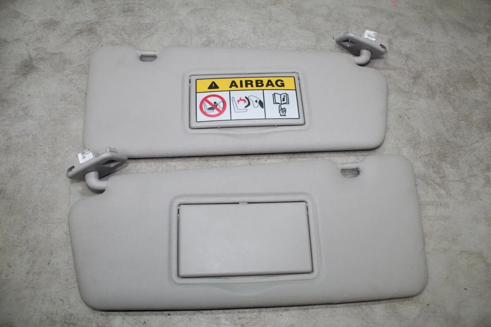 2x Sonnenblende Spiegel links rechts 964012136R 964003555R Renault Clio 4 Bj.15 - Bild 1