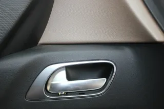 Türverkleidung vorne links 96779324BS Citroen C4 Grand Picasso II Bj.14 - Bild 6