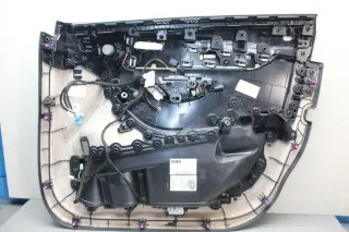Türverkleidung Türpappe vorne links Mercedes GLC X253 Bj.19 - Bild 5