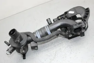 Kühlwasser Leitung Thermostat Gehäuse A6512002700 Mercedes GLC X253 220 D Bj.19 - Bild 6