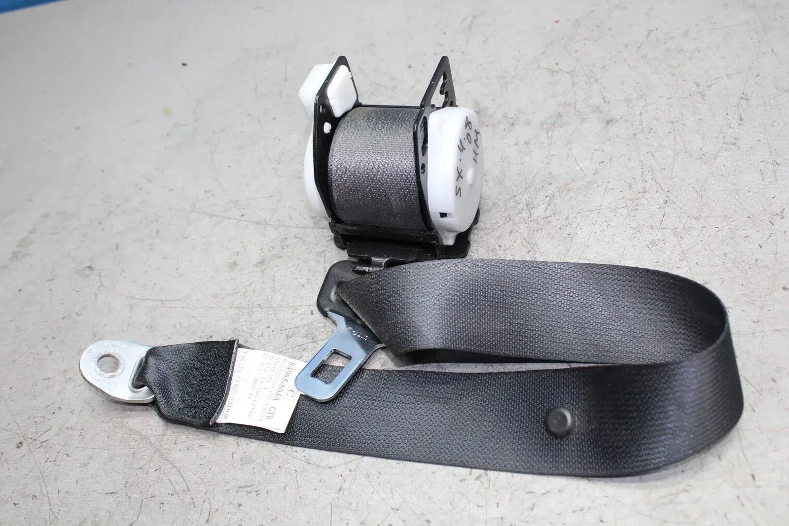 Sicherheitsgurt Gurt hinten mittel 84985-80JA Suzuki SX4 GY Bj.08 - Bild 1