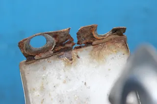 Kotflügel vorne links Grau, LR7N VW Touran 1T Bj.08 - Bild 5