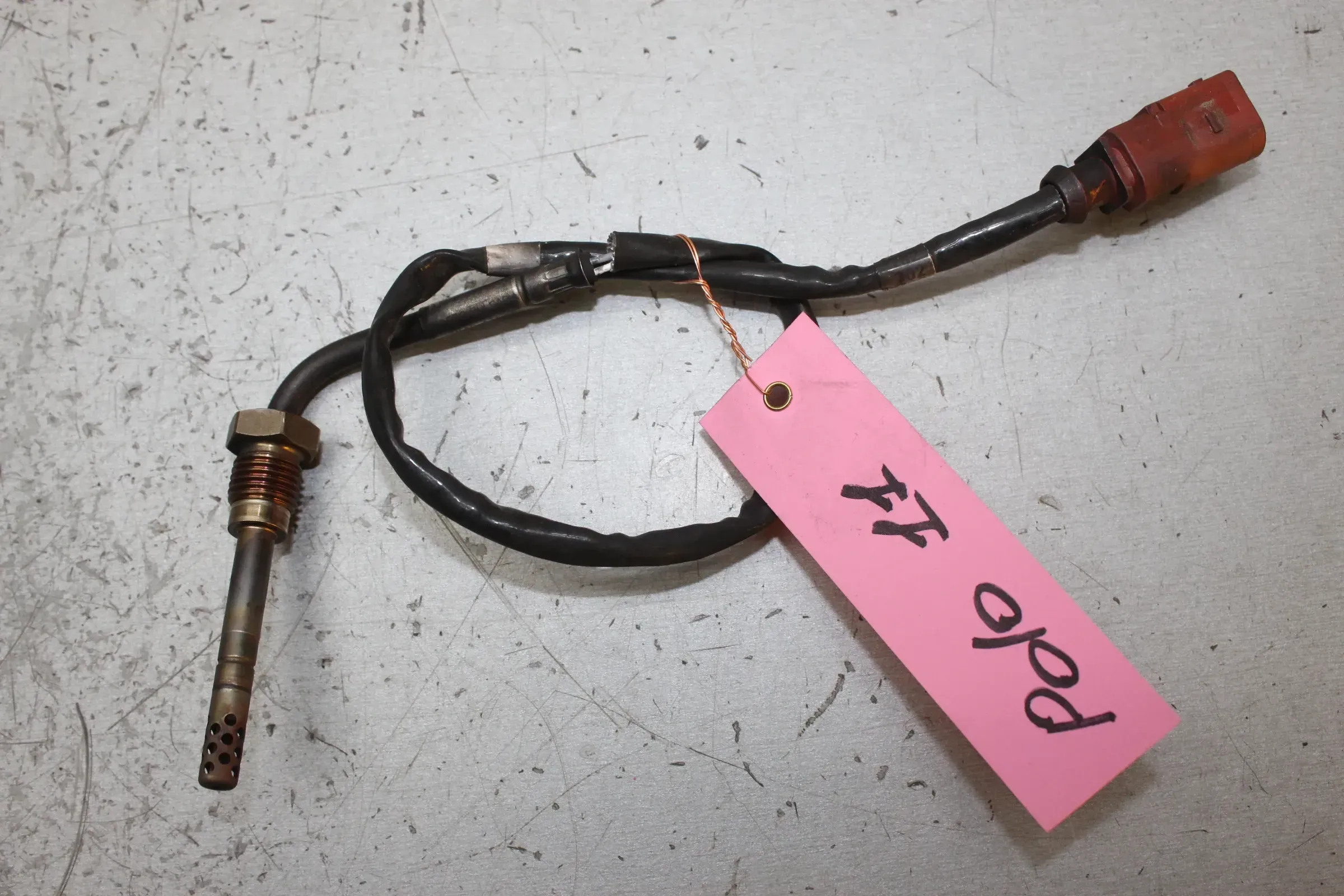 Sensor Abgastemperatur 03L906088FG VW Polo V 6R 1.6 TDI Bj.11 - Bild 1