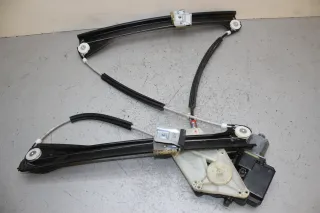 Fensterheber Motor mit Gestänge vorne rechts 6R0959802AD VW Polo V 6R Bj.11 - Bild 3