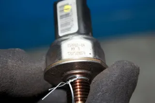 Sensor Kraftstoffdrucksensor 85PP02-04 Nissan Juke F15 K9K 1.5 dCi Bj.12 - Bild 5