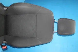 Beifahrersitz Sitz vorne rechts Stoff Ford Focus III 3 DYB Bj.15 - Bild 5