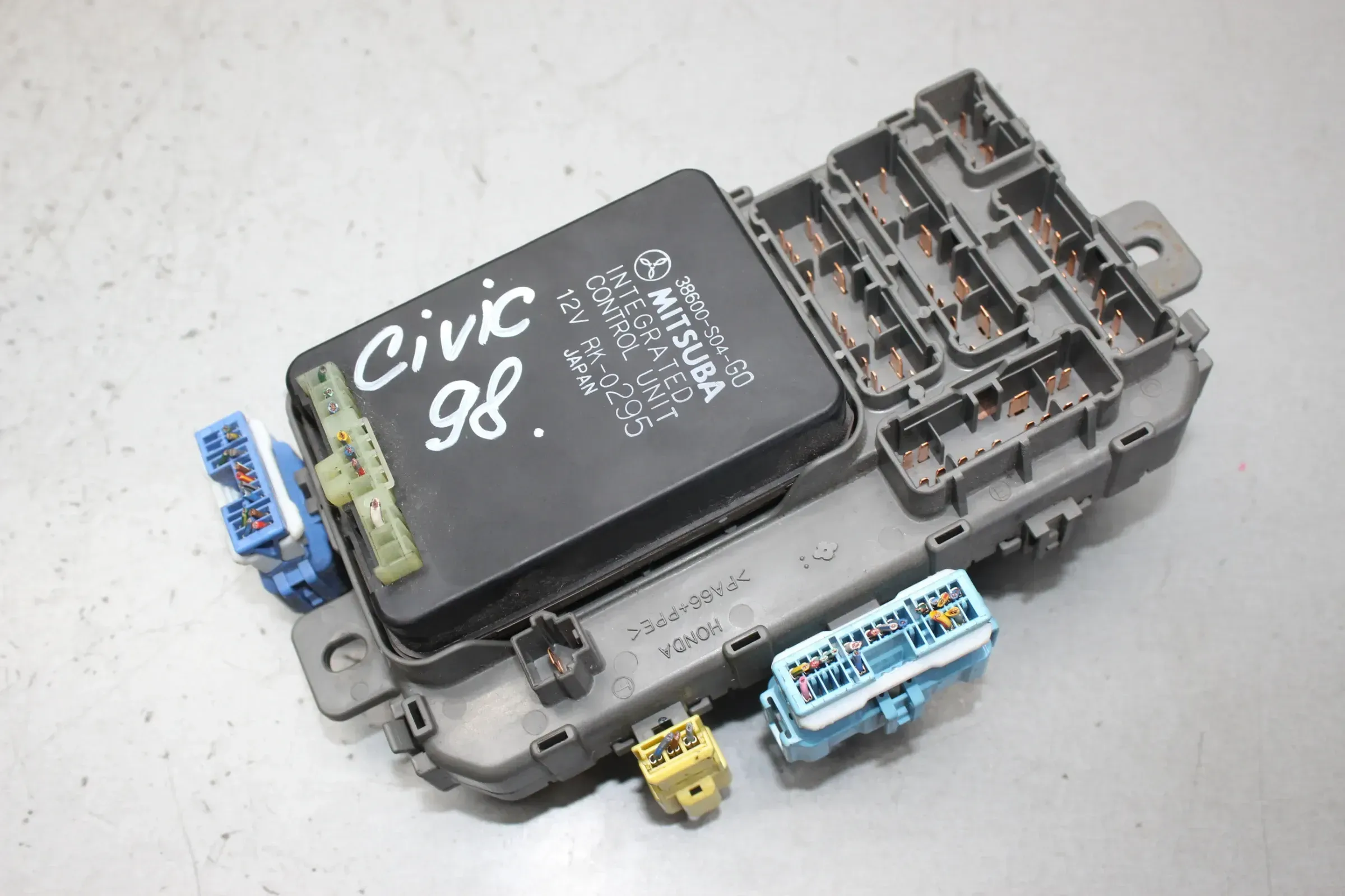 Sicherungskasten Relaiskasten Relais 38600-S04-G0 Honda Civic VI 1.4i Bj.98 - Bild 1