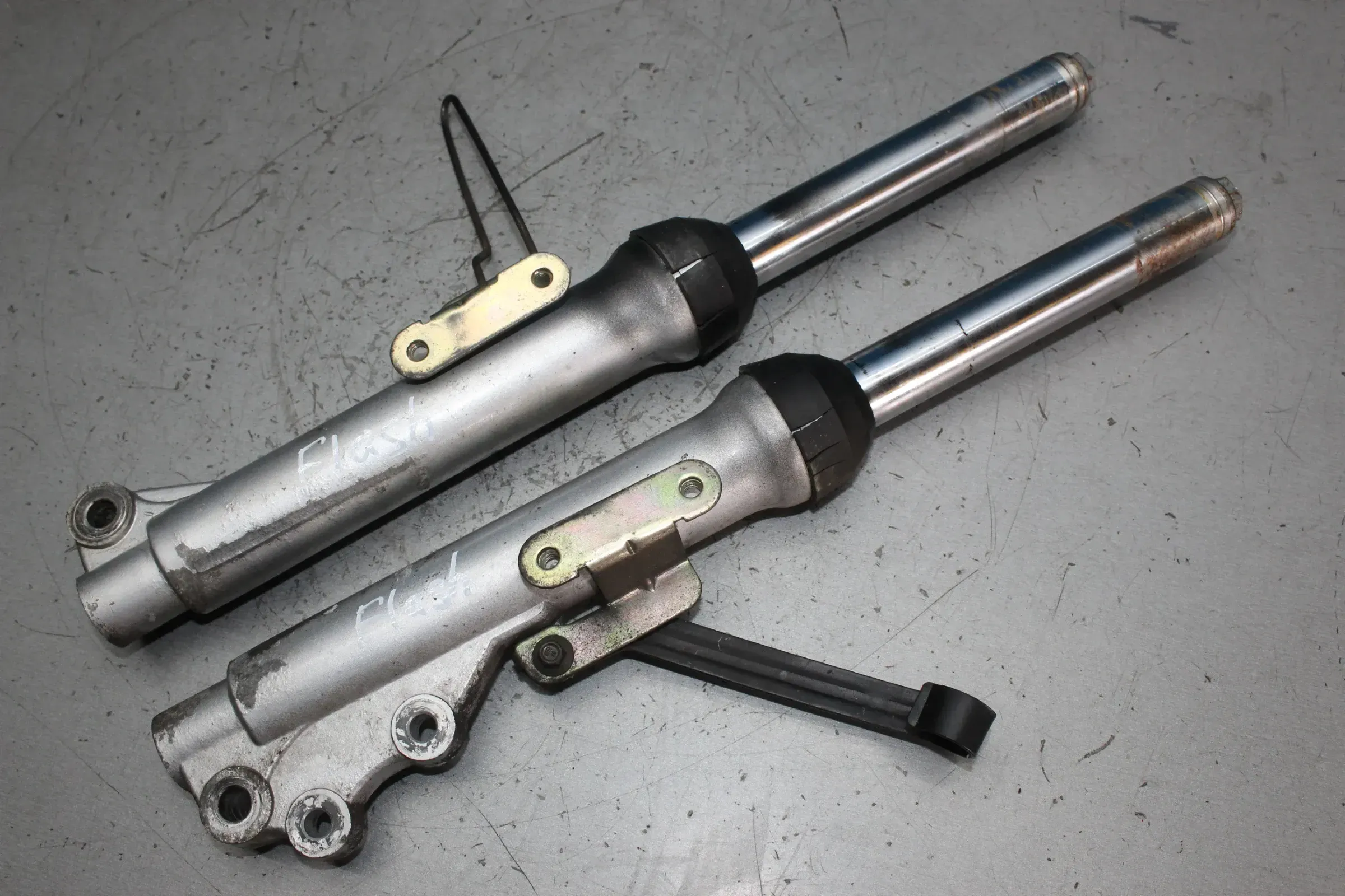2x Standrohr Tauchrohr Gabelstandrohre links rechts Roller Keeway Flash 50 - Bild 1