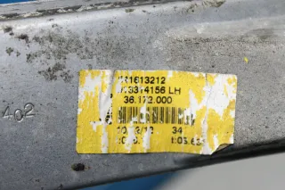 Fensterhebermotor mit Gestänge vorne links 013314156 Opel Corsa D 2-türig Bj.13 - Bild 4