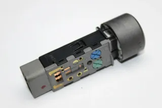 Schalter Sitzheizung vorne links SsangYong Kyron Bj.06 - Bild 4