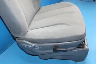 Beifahrersitz Sitz vorne rechts Chrysler Voyager IV RG GY Bj.07 - Bild 2