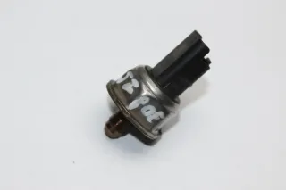 Sensor Kraftstoffdruck 9675330380 Peugeot 308 II SW 1.2 THP Bj.15 - Bild 4