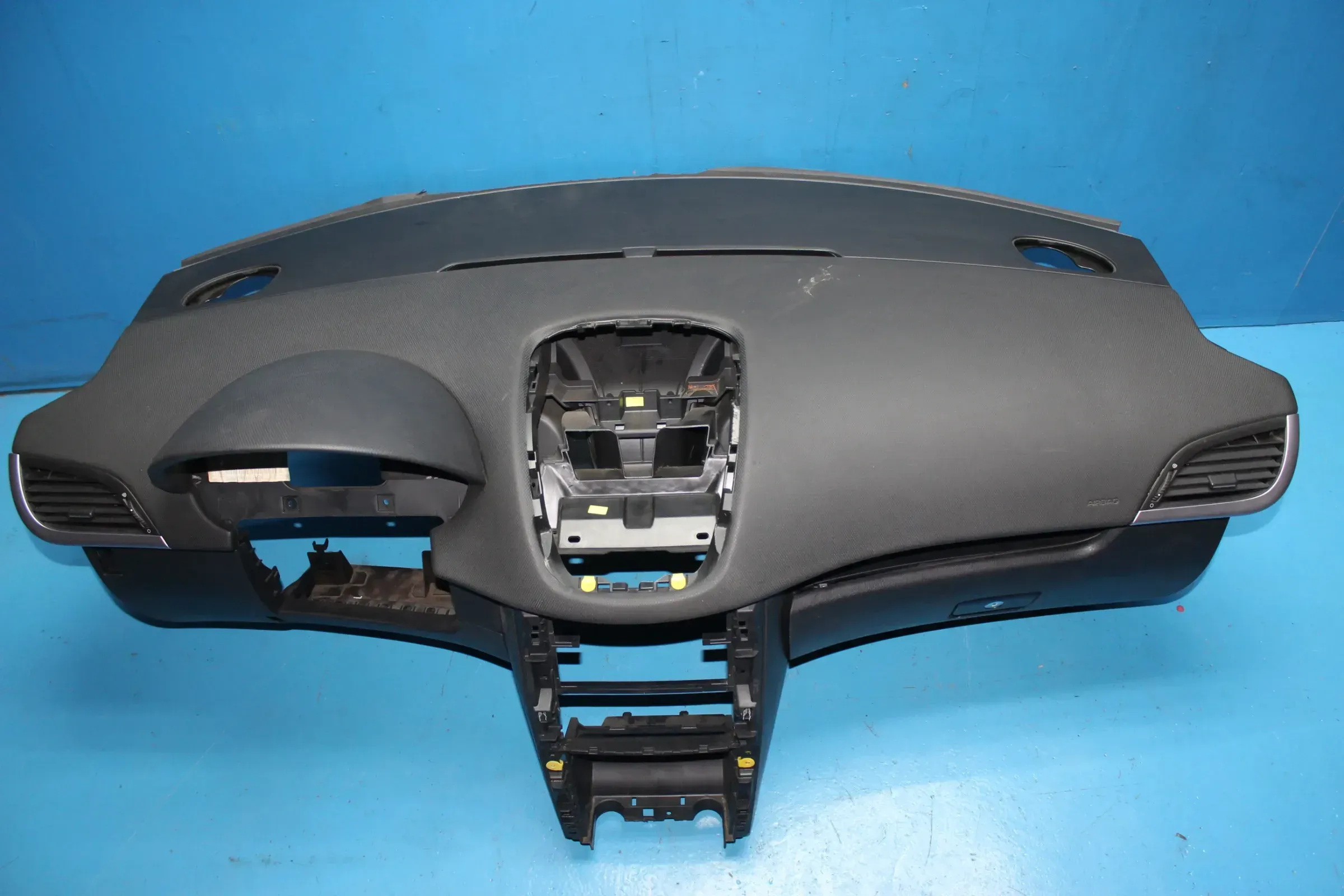 Armaturenbrett Cockpit mit Modul 9683408580 Peugeot 207 CC Bj.07 - Bild 1
