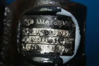 Bremssattel Knorr Bremse vorne rechts 81508046682 SN6680 MAN TGM Bj.14 - Bild 5