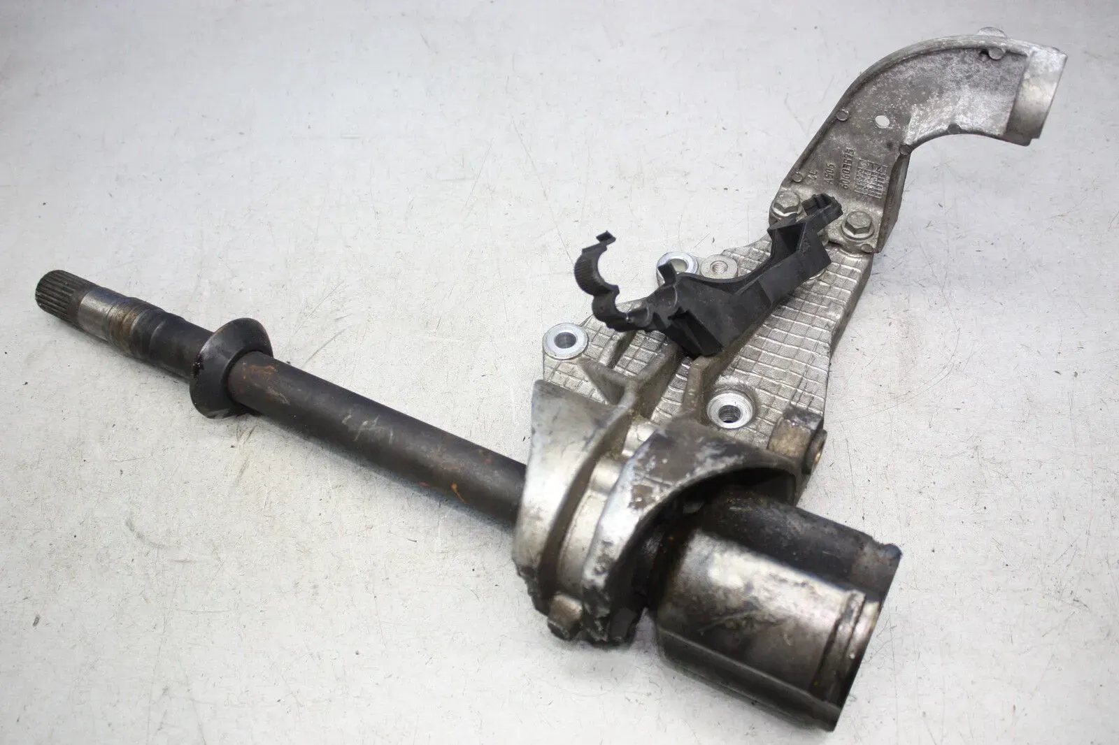 Antriebswelle Mittelwelle Halter Halterung 46437240 60603573 Fiat Doblo 223 - Bild 1