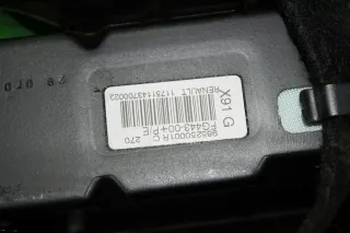 Renault Laguna III 3 Bj.08 Armaturenbrett Cockpit mit Airbag Handschuhfach - Bild 6