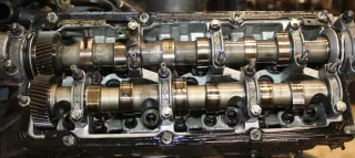 Zylinderkopf rechts Ventildeckel Nockenwelle Audi A4 8E S4 B6 2.5 TDI BFC Bj.02 - Bild 2