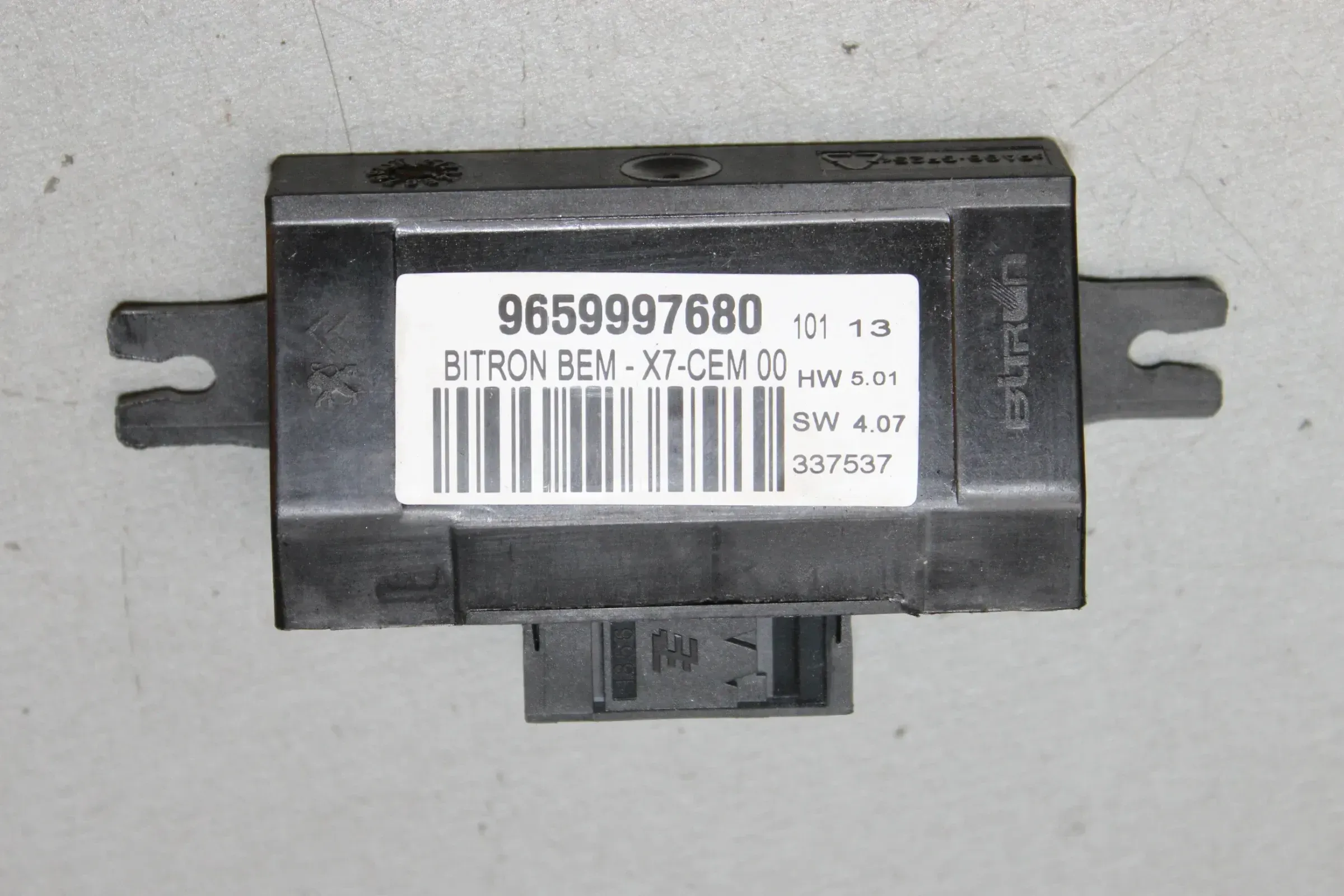 Steuergerät Türsteuergerät vorne rechts 9659997680 Citroen C4 II NC Bj.13 - Bild 1