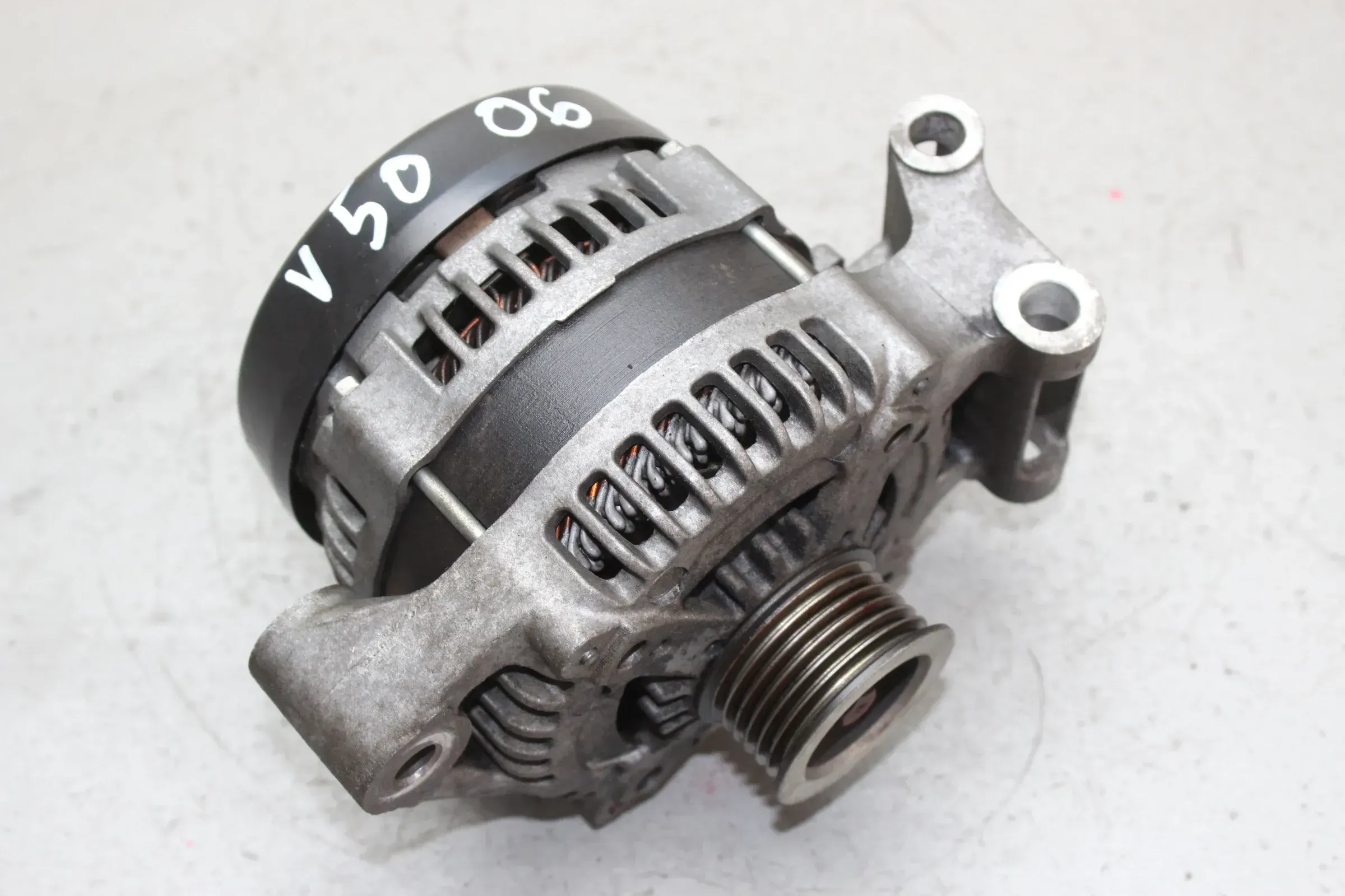 Lichtmaschine 120A Generator 3M5T-10300-KB, 30667501 Volvo V50 1.6 16V Bj.06 - Bild 1