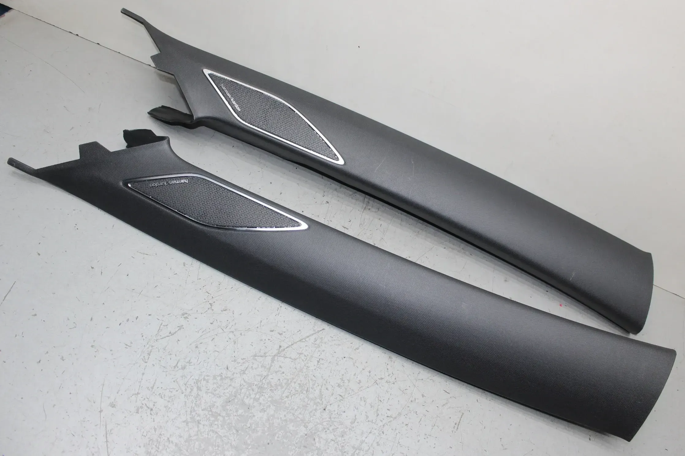 2x Verkleidung A-Säule mit Hochtöner links rechts Harman Kardon VW Golf VIII CD - Bild 1