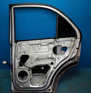 Tür hinten rechts mit Türscheibe Silber KIA Sorento I (JC) Bj.07 - Bild 6