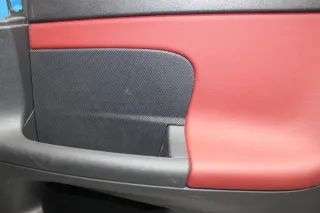 Seitenverkleidung Verkleidung hinten rechts Leder Rot Volvo C30 Facelift Bj.11 - Bild 2