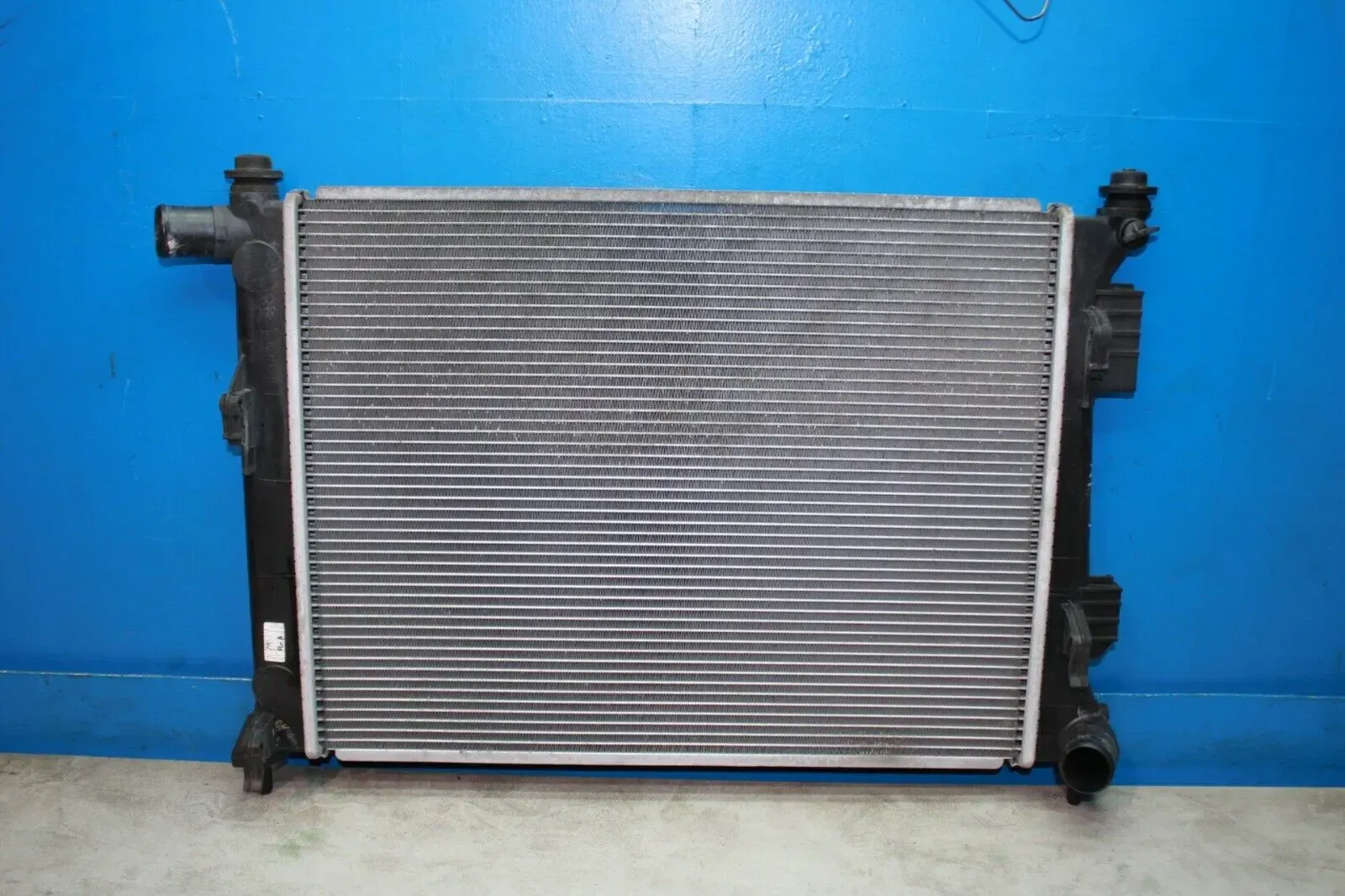 Wasserkühler Kühler Motorkühlung 25310-1RXXX 1.2 CVVT KIA RIO III 3 UB Bj.16 - Bild 1