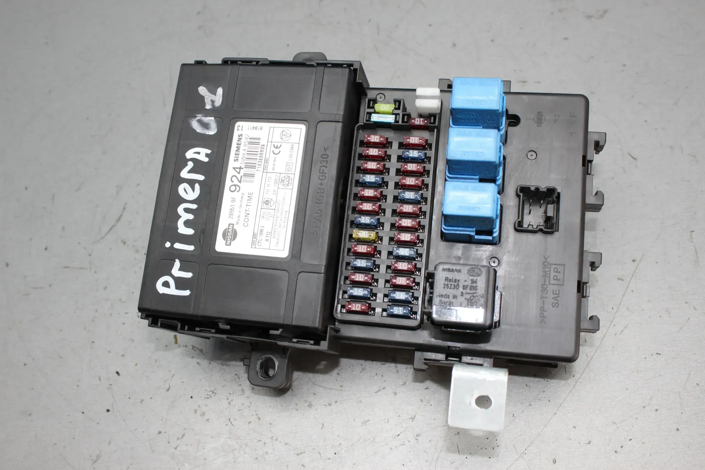 Sicherungskasten Steuergerät 285519F924 5WK48542 Nissan Primera P11 1.8 Bj.01 - Bild 1
