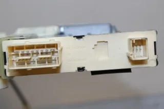 Fensterhebermotor mit Gestänge vorne rechts 9681574880 Citroen C4 I LC Bj.07 - Bild 8