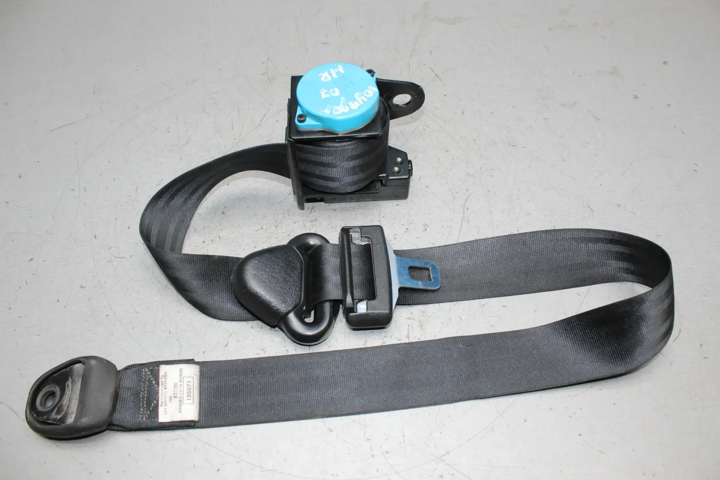 Sicherheitsgurt Gurt hinten rechts 2-te Reihe Chrysler Voyager IV RG GY Bj.07 - Bild 1