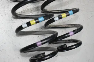 2x Fahrwerksfeder Feder hinten links und rechts Citroen C4 II NC Bj.13 - Bild 2