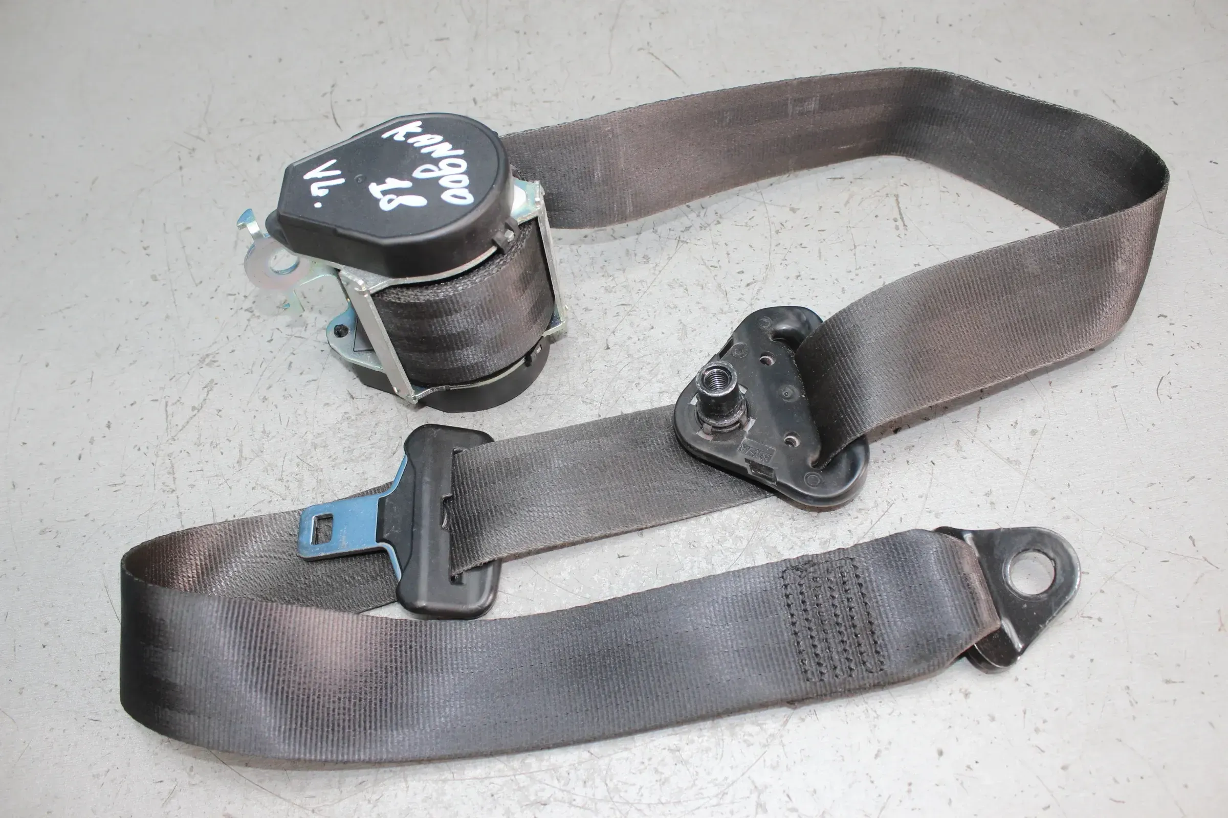 Sicherheitsgurt Gurt vorne links 8200448753 Renault Kangoo II 2 KW_ Bj.18 - Bild 1