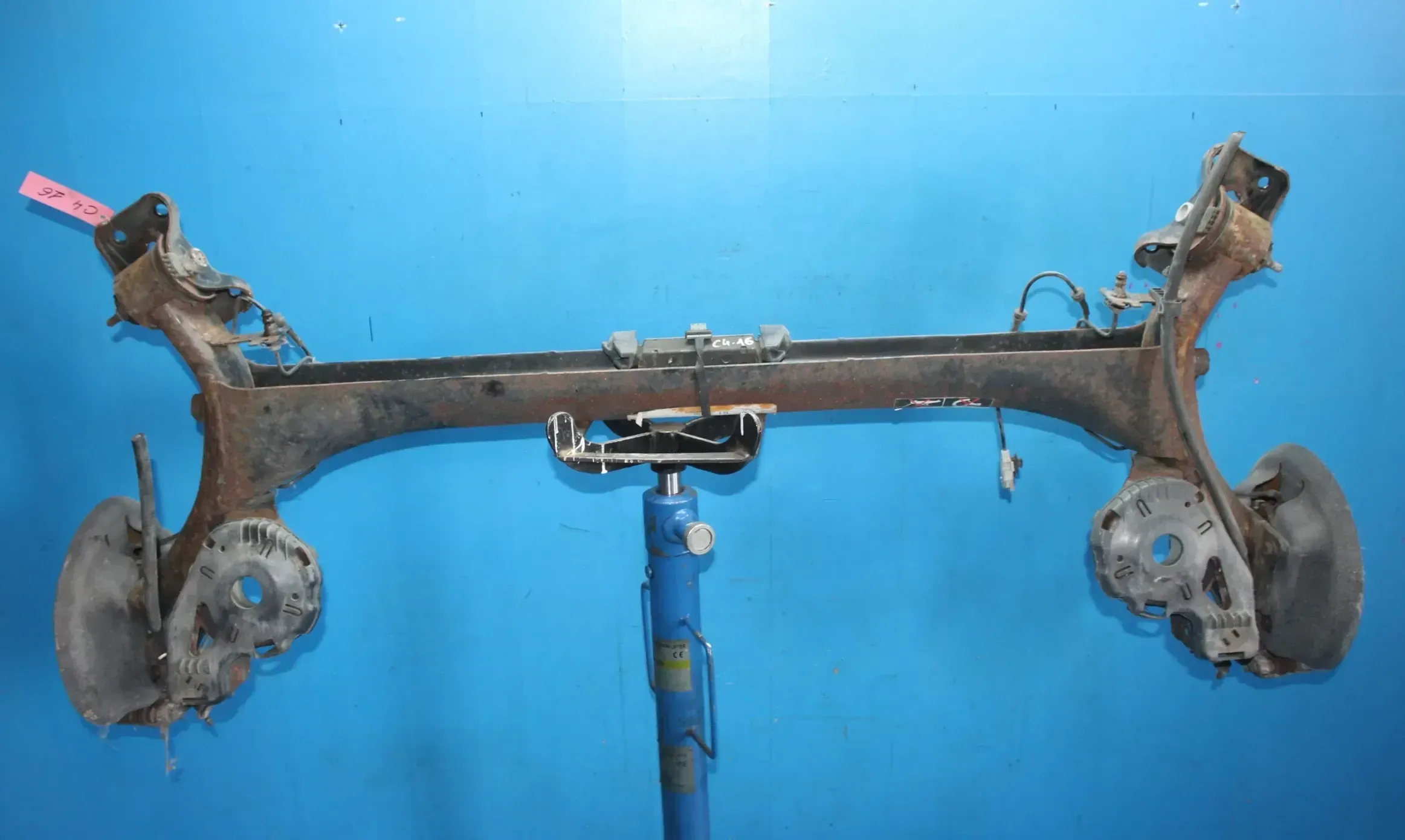 Hinterachse Achsträger Achse Bremssattel ABS Citroen C4 II NC Bj.16 - Bild 1