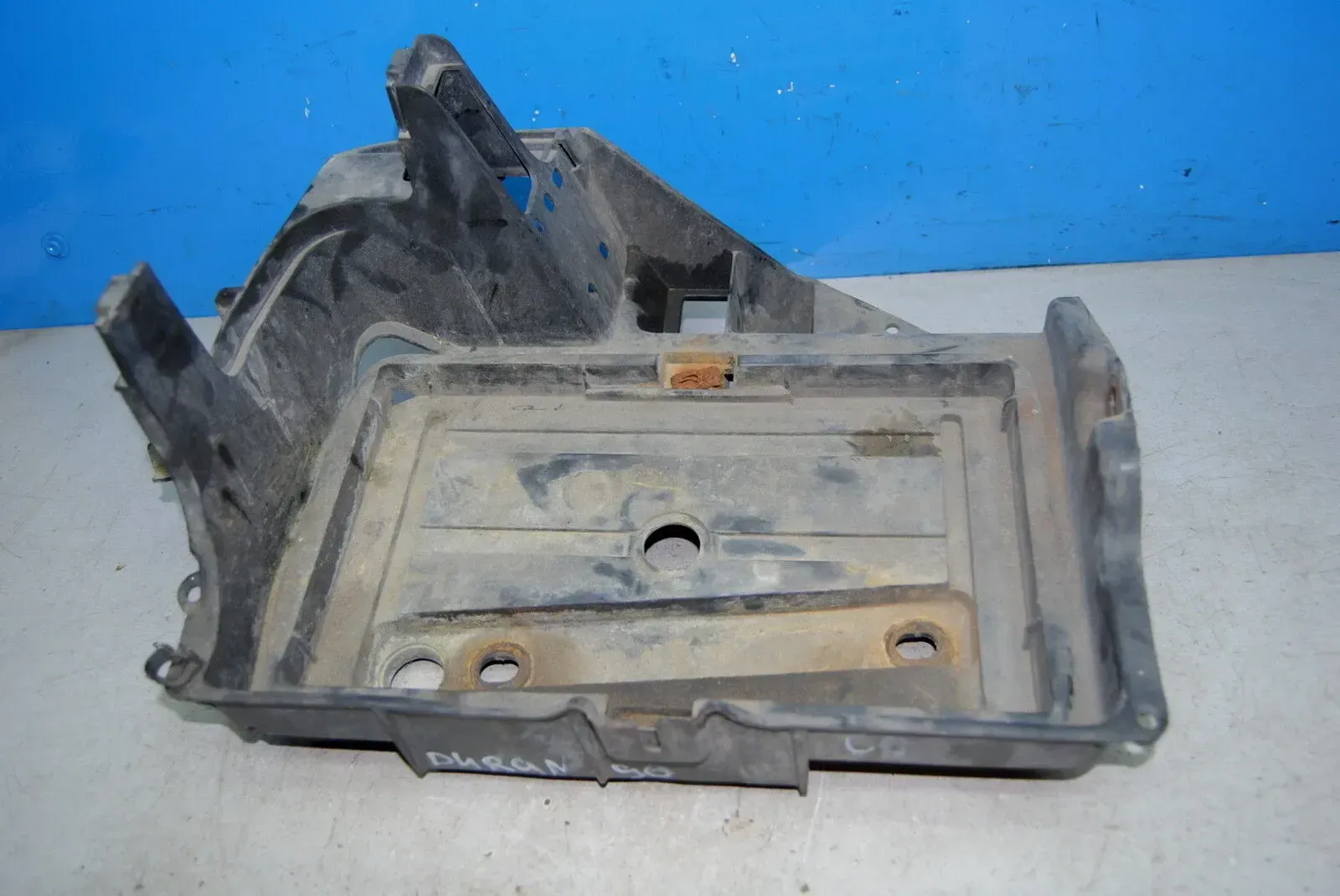 Batteriekasten Batterie Platte Fach Kasten 55255047AE Dodge Durango 5.9 DN Bj.00 - Bild 1