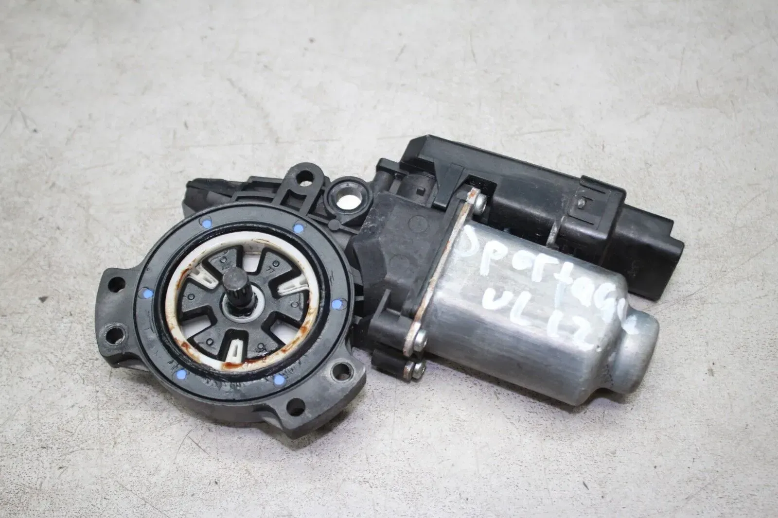 Fensterhebermotor Fensterheber vorne links 402395B KIA Sportage III SL Bj.12 - Bild 1