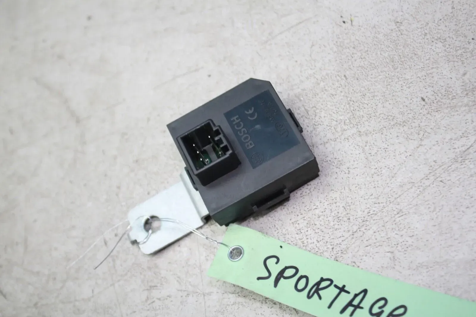 Relais Immobilaiser Sensor 95420-1D000 KIA Sportage III SL Bj.12 - Bild 1