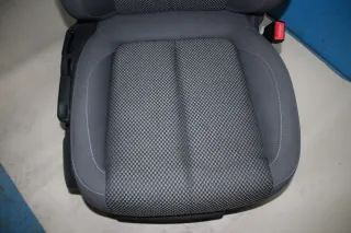 Beifahrersitz Sitz vorne rechts mit Sitzheizung Seat Exeo ST 3R Bj.12 - Bild 2
