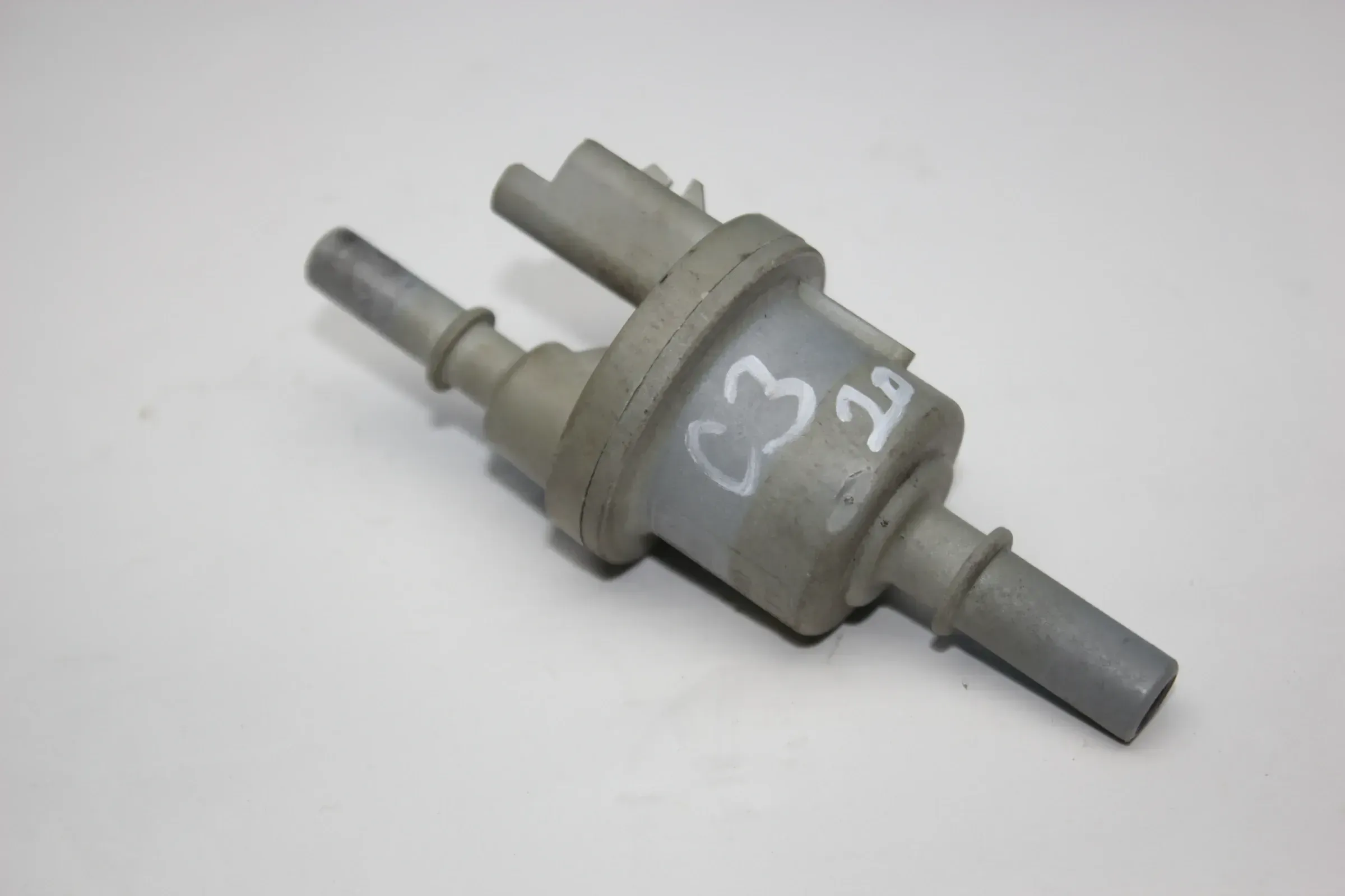 Vakuumventil Magnetventil 9802009480 Citroen C3 III SX 1.2 THP Bj.20 - Bild 1