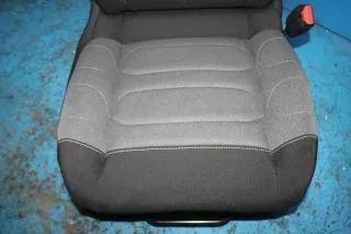 Beifahrersitz Sitz vorne rechts Citroen C3 III SX Bj.20 - Bild 5