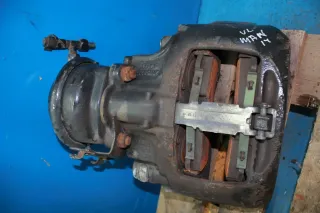 Bremssattel Knorr Bremse vorne links 81508046681 SN6670 MAN TGM Bj.14 - Bild 1