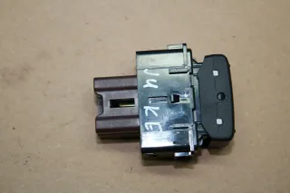 Schalter Sitzheizung Niles rechts Nissan Juke F15 K9K 1.5 dCi Bj.12 - Bild 2