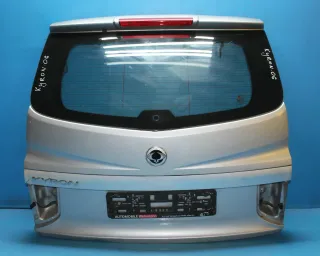 Heckklappe Heckscheibe Spoiler Kofferraumklappe SsangYong Kyron Bj.06 - Bild 1