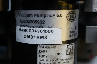 Vakuumpumpe Unterdruckpumpe A0004305932 Mercedes Benz AMG GT - Bild 3