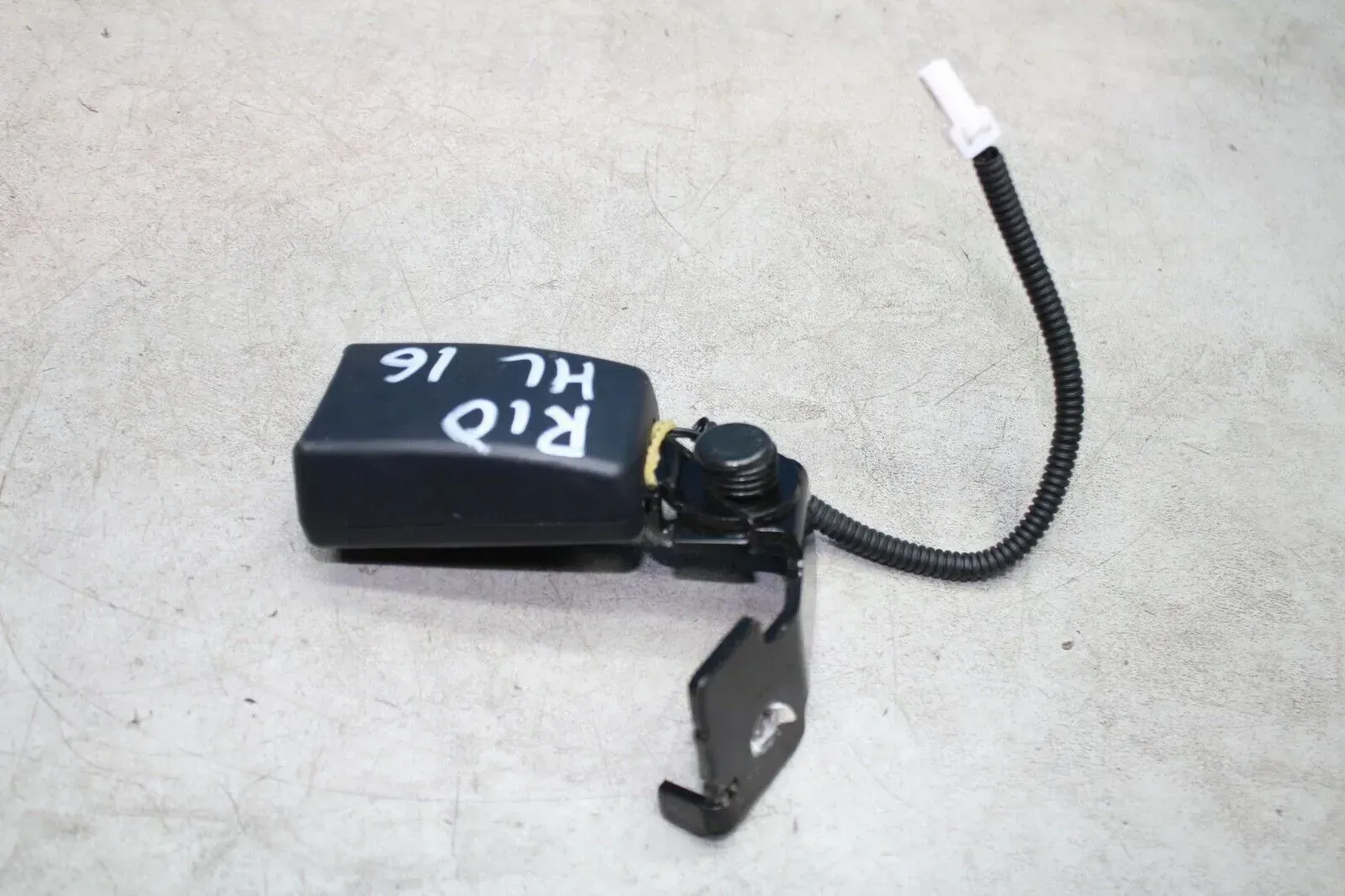 Gurtschloss Gurt hinten links KIA RIO III UB Bj.16 - Bild 1