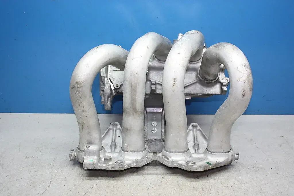 Nissan Primera P12 1.6 QG16 Ansaugbrücke Ansaugkrümmer - Bild 1