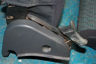 Rücksitzbank Rücksitz Sitz hinten Daihatsu Terios I 1.3 4WD J1 Bj.02 - Bild 6