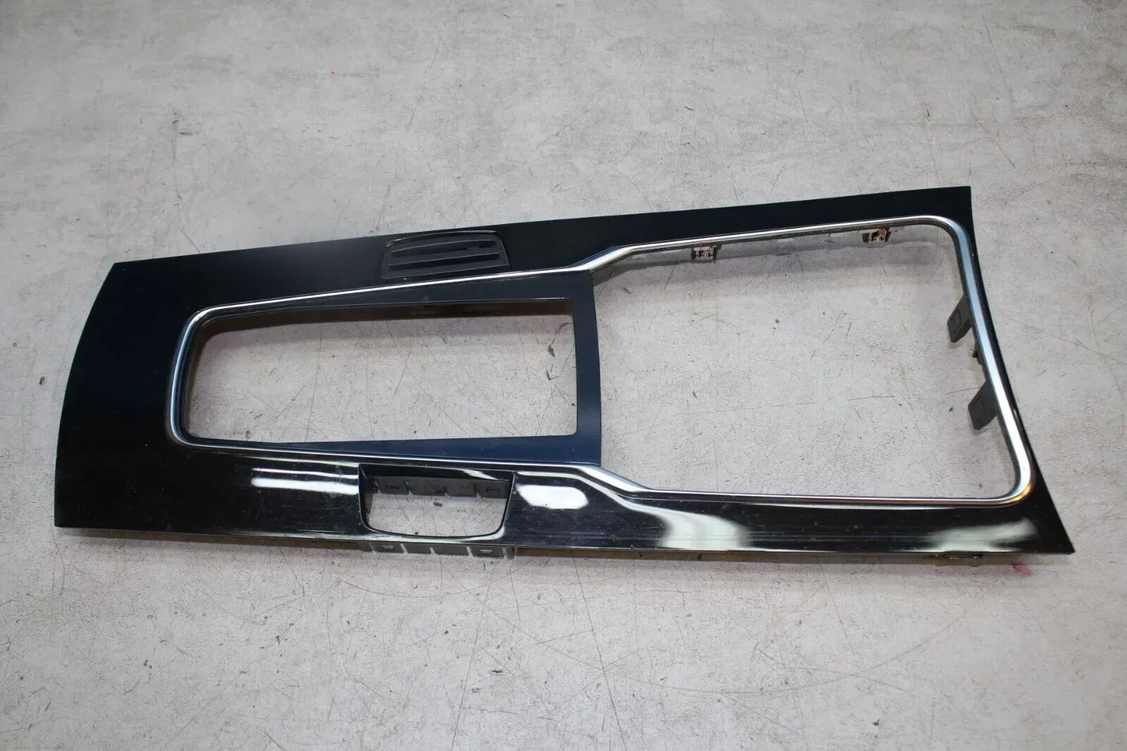 Verkleidung Abdeckung Blende Mittlekonsole 9688873177 Peugeot 508 I 8D Bj.16 - Bild 1