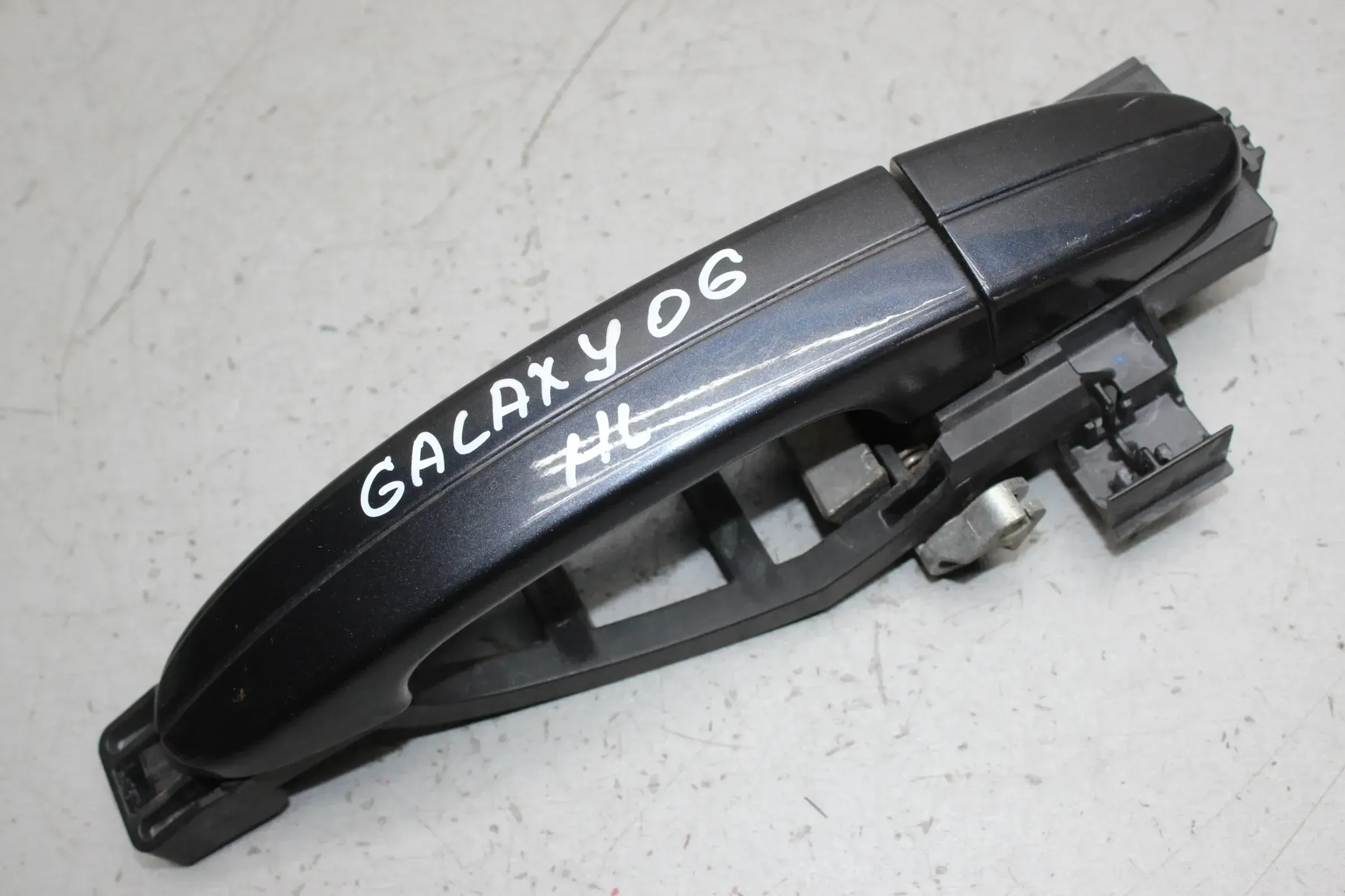 Türgriff Griff außen hinten links X6 Grau 6M21U266B23A Ford Galaxy II WA6 Bj.06 - Bild 1