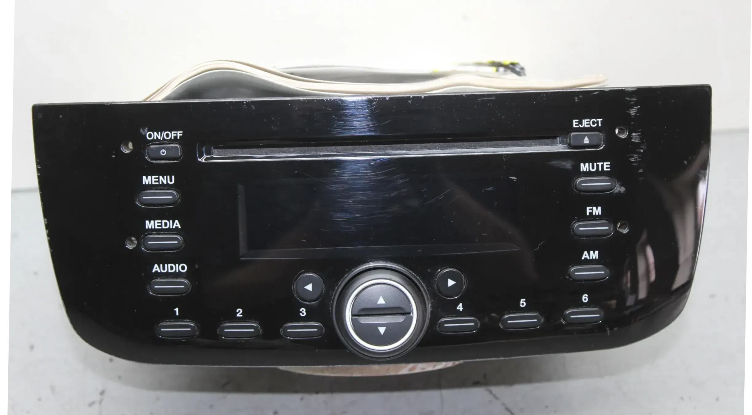 Autoradio Radio CD Player 28302823, 7355354400 Fiat Punto Evo 199 Bj.11 - Bild 1